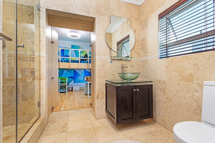 6 Bedroom Property for Sale in Baronetcy Estate Western Cape